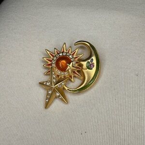 Vintage Bob Mackie pin brooch